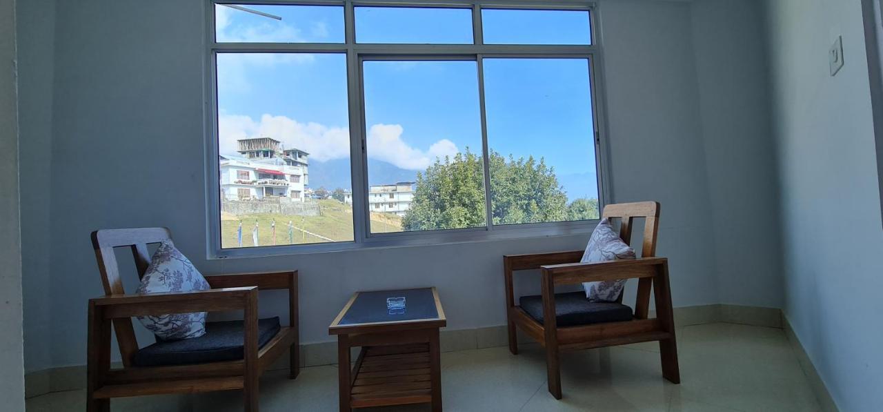 Dewa Elegance Hotel Tavang Kültér fotó
